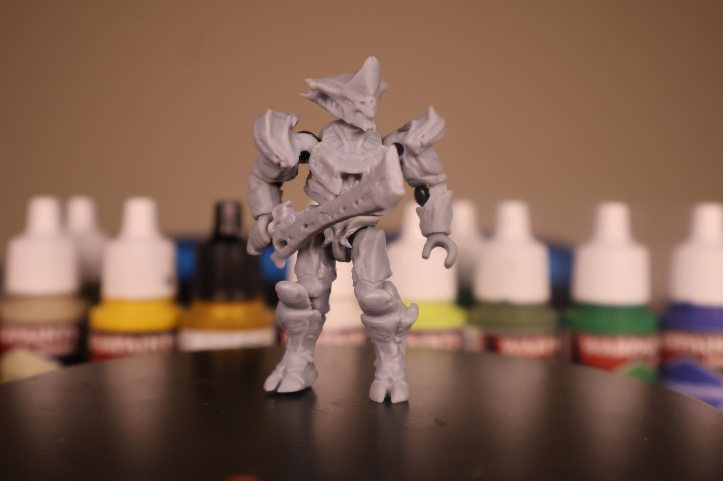 Hive Knight figure kit